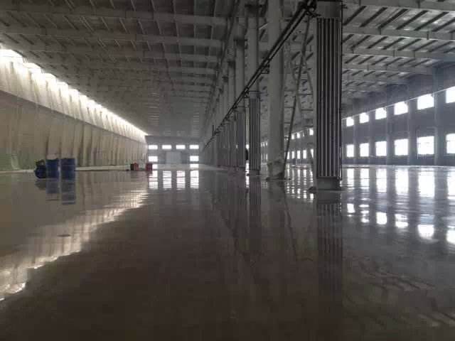 用品质征服地面 杰斯弗硬化剂，比耐磨更耐磨的地坪材料